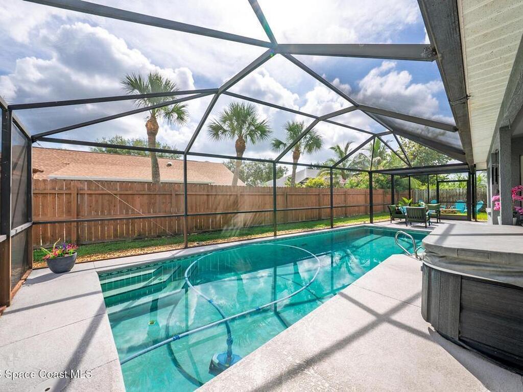 1061 Egret Lake Way, Melbourne, FL 32940