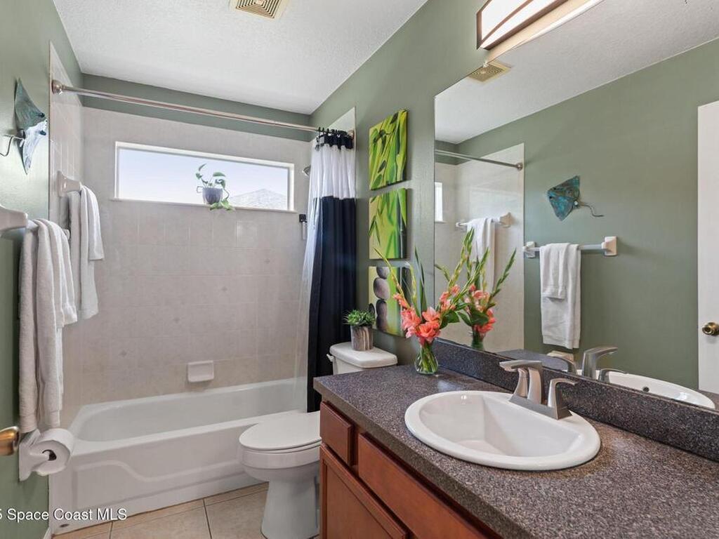 1061 Egret Lake Way, Melbourne, FL 32940
