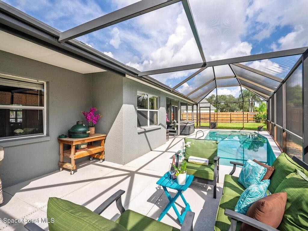 1061 Egret Lake Way, Melbourne, FL 32940
