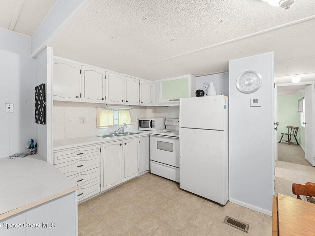 410 Peace Lane, Melbourne Beach, FL 32951