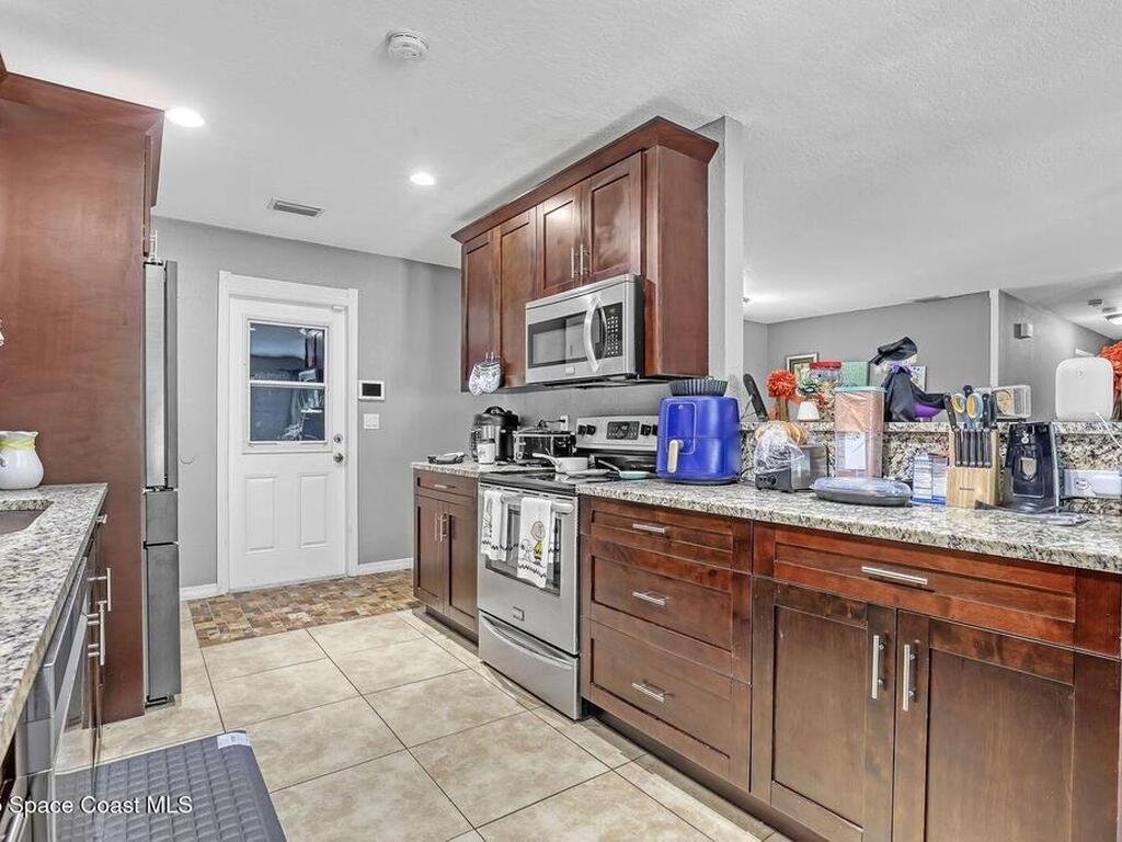 871 Dunkirk Avenue, Palm Bay, FL 32907