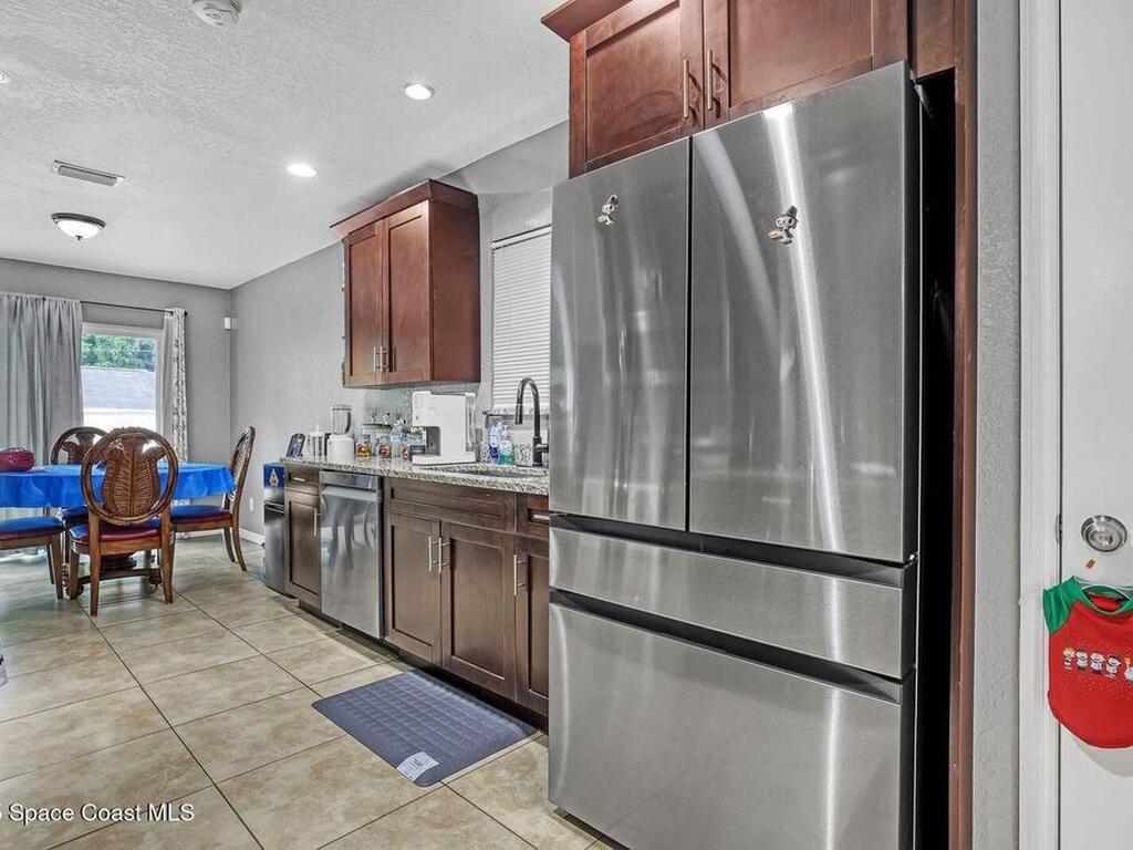 871 Dunkirk Avenue, Palm Bay, FL 32907