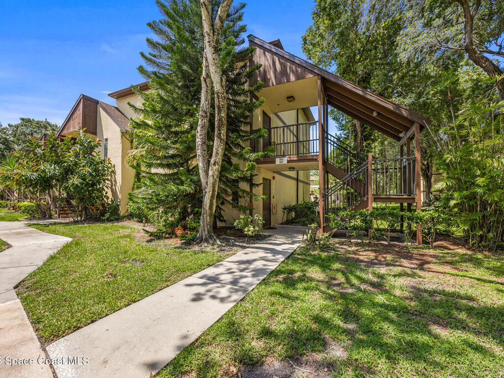 7808 Shadowood Drive, Melbourne, FL 32904