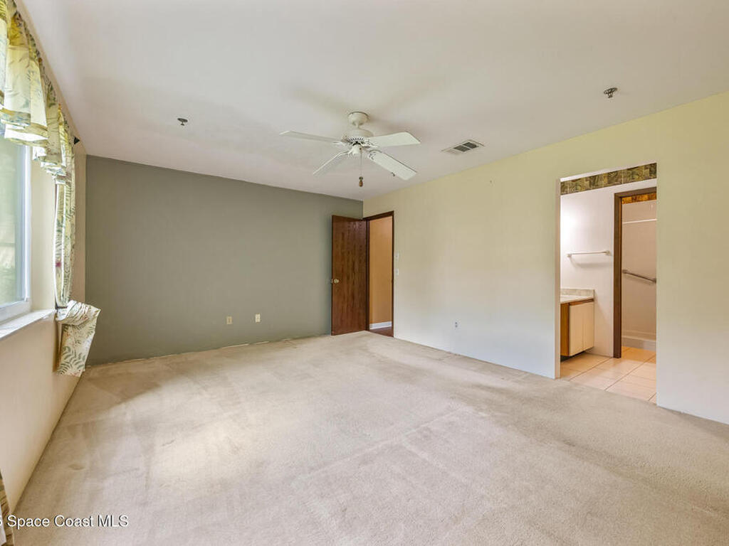 7808 Shadowood Drive, Melbourne, FL 32904