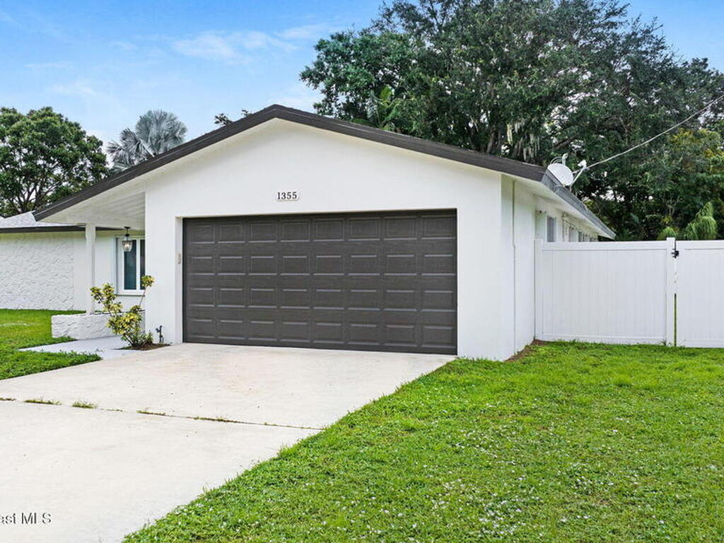 1355 Gleneagles Way, Rockledge, FL 32955