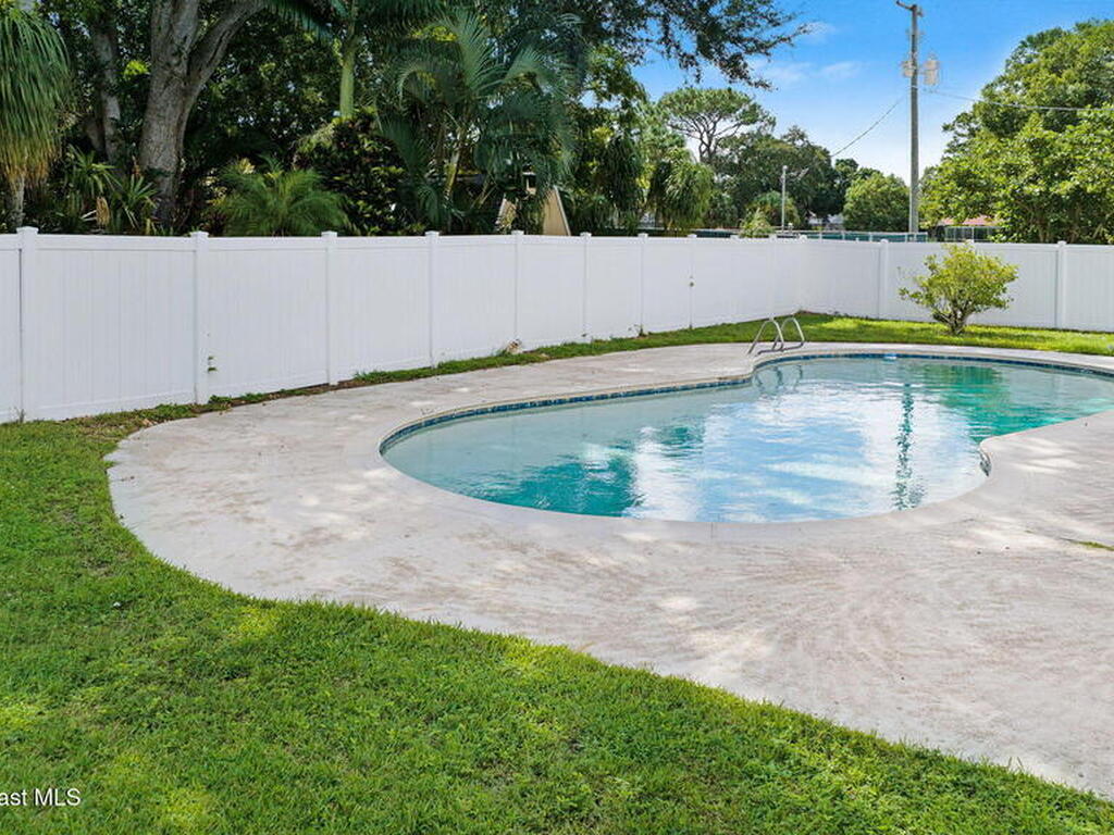 1355 Gleneagles Way, Rockledge, FL 32955