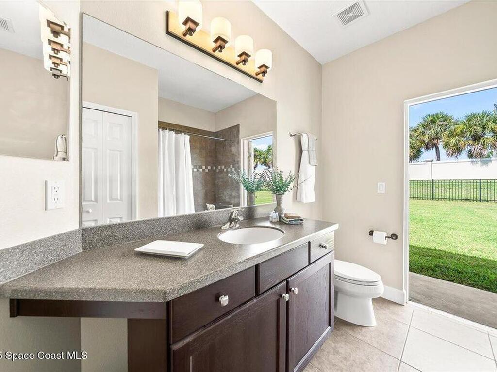 3683 Gatwick Manor Lane, Melbourne, FL 32940