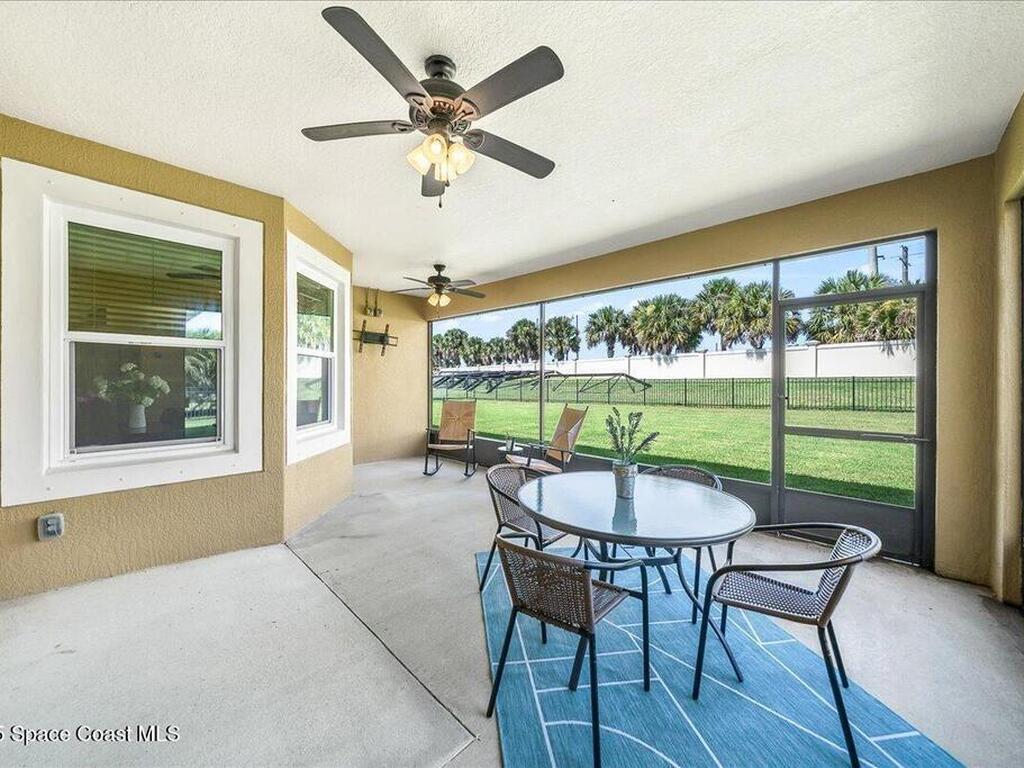 3683 Gatwick Manor Lane, Melbourne, FL 32940