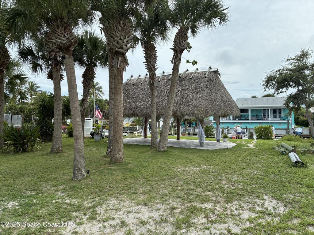 35 Vip Island B, Grant-Valkaria, FL 32949