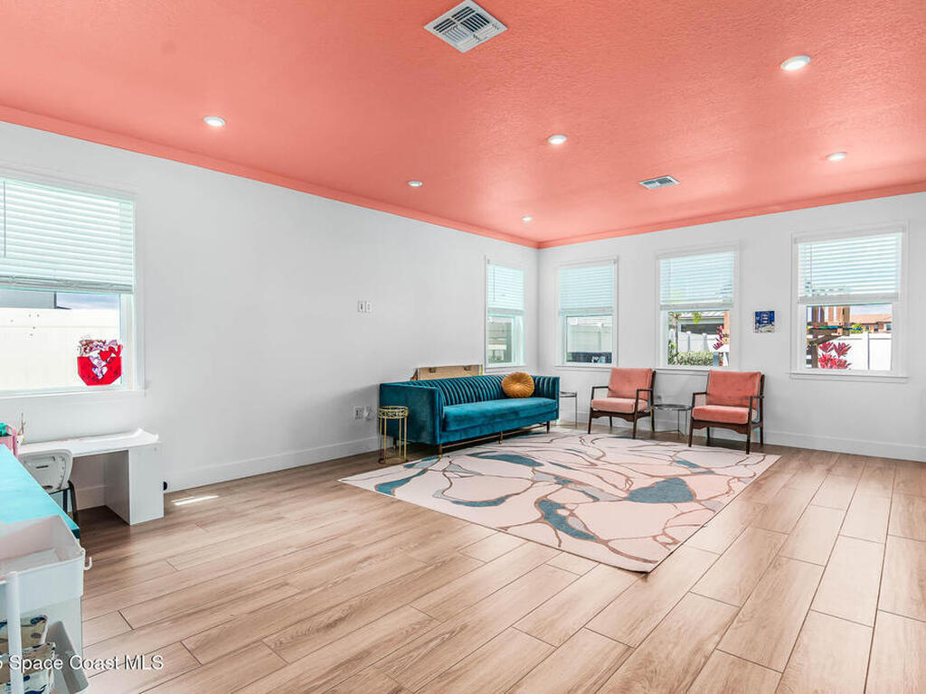 718 Hightower Avenue, Satellite Beach, FL 32937