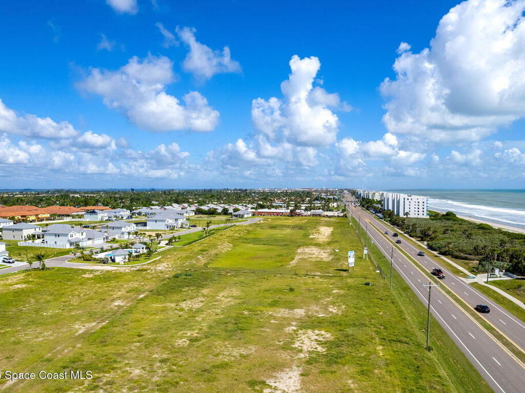 718 Hightower Avenue, Satellite Beach, FL 32937