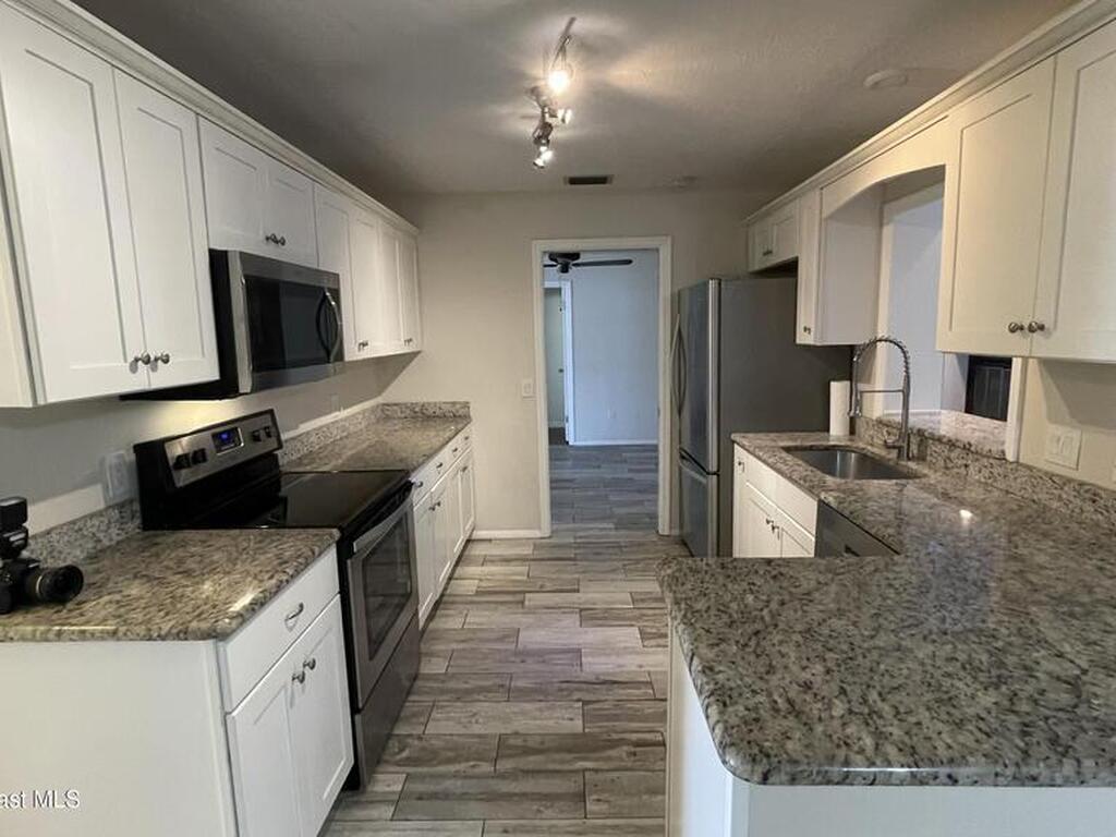 216 Cartier Avenue, Melbourne, FL 32901