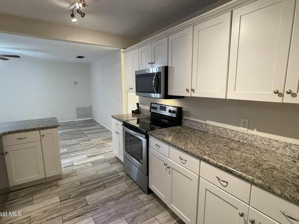 216 Cartier Avenue, Melbourne, FL 32901