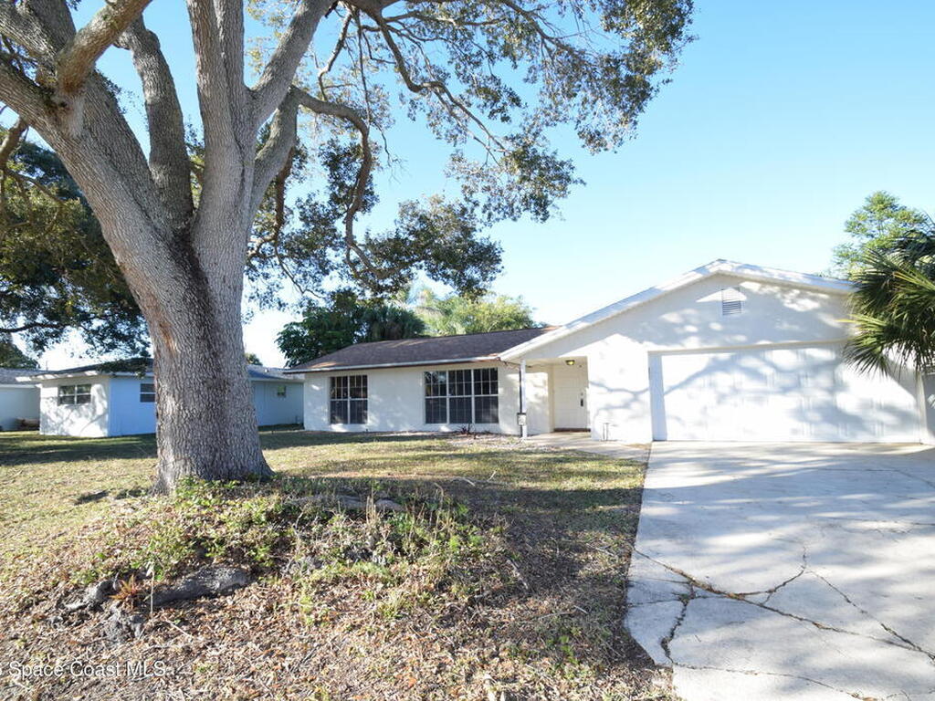 216 Cartier Avenue, Melbourne, FL 32901