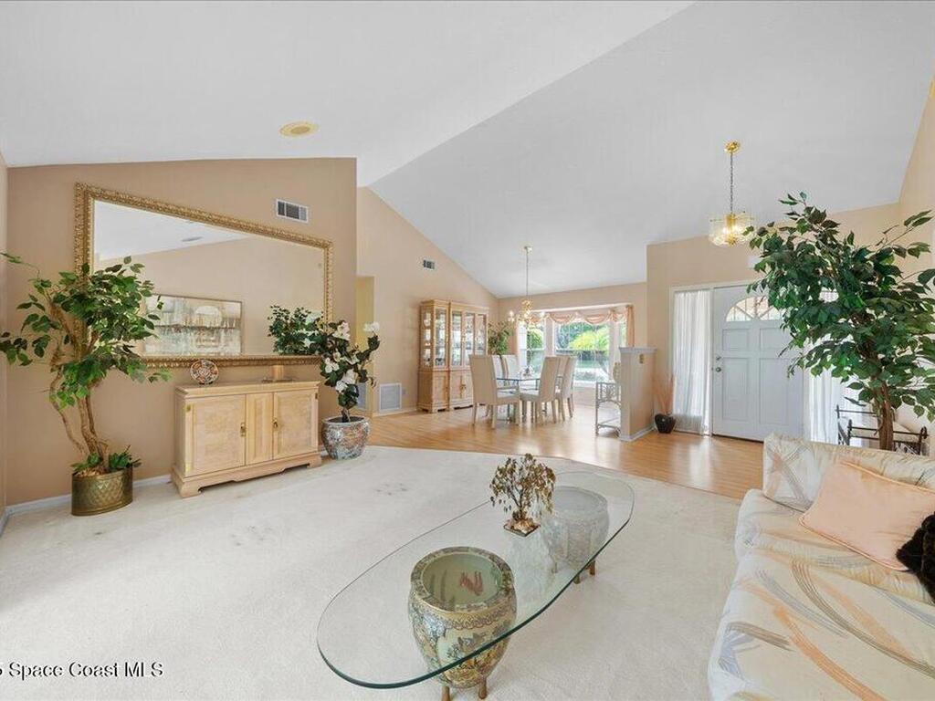 818 Spanish Wells Drive, Melbourne, FL 32940