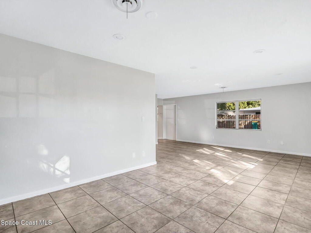 2416 Lee Avenue, Melbourne, FL 32901