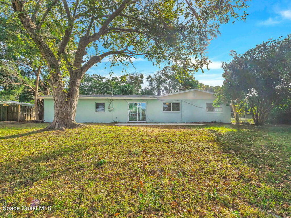 2416 Lee Avenue, Melbourne, FL 32901