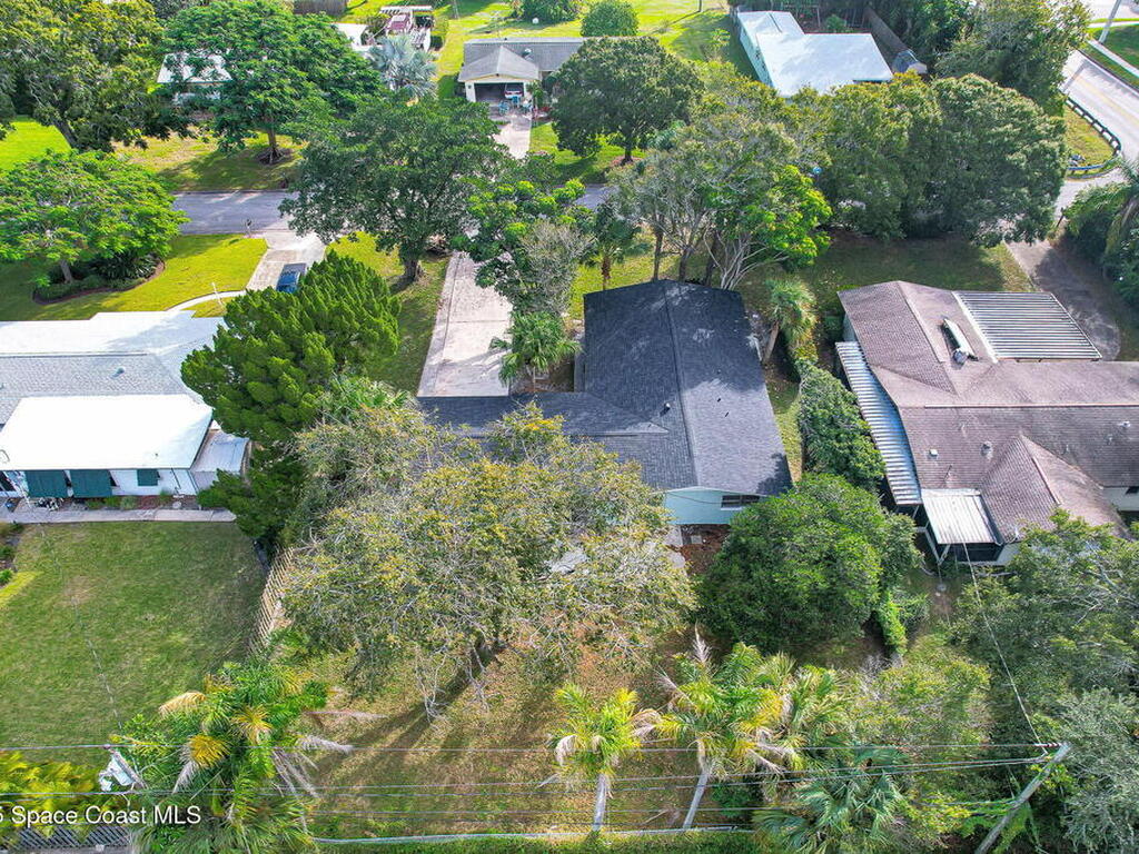 2416 Lee Avenue, Melbourne, FL 32901