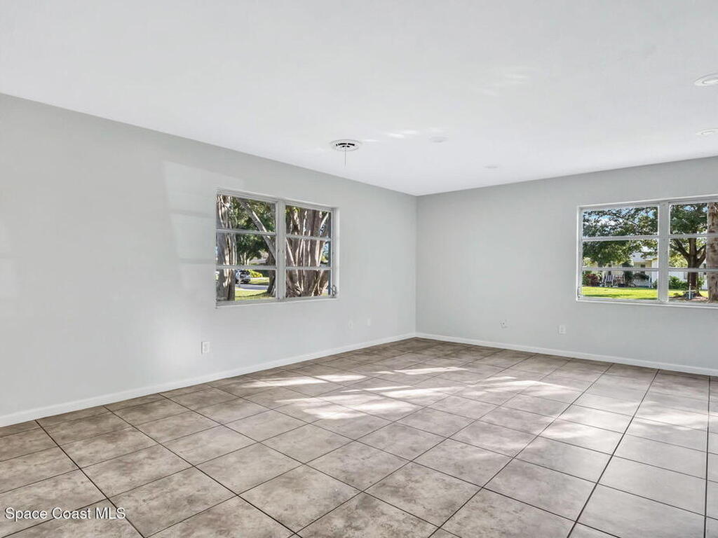 2416 Lee Avenue, Melbourne, FL 32901
