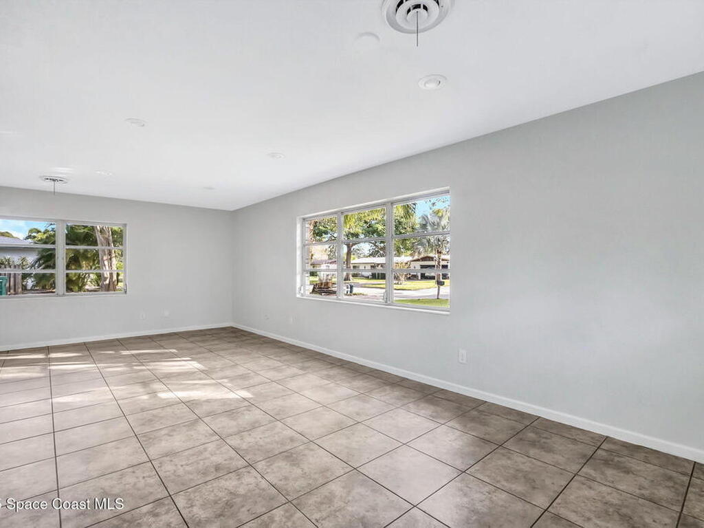2416 Lee Avenue, Melbourne, FL 32901