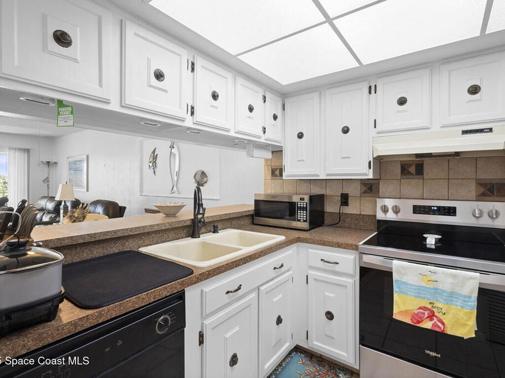 1880 Knox Mcrae Drive, Titusville, FL 32780