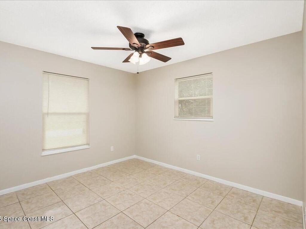 1076 Ivanhoe Street, Palm Bay, FL 32907