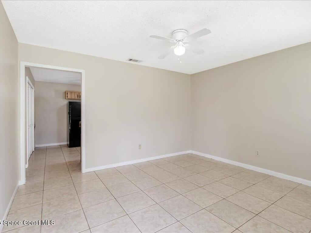 1076 Ivanhoe Street, Palm Bay, FL 32907