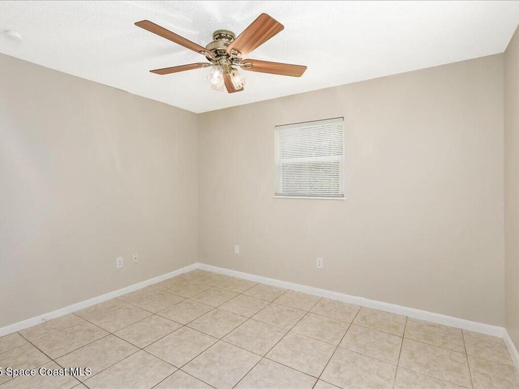 1076 Ivanhoe Street, Palm Bay, FL 32907