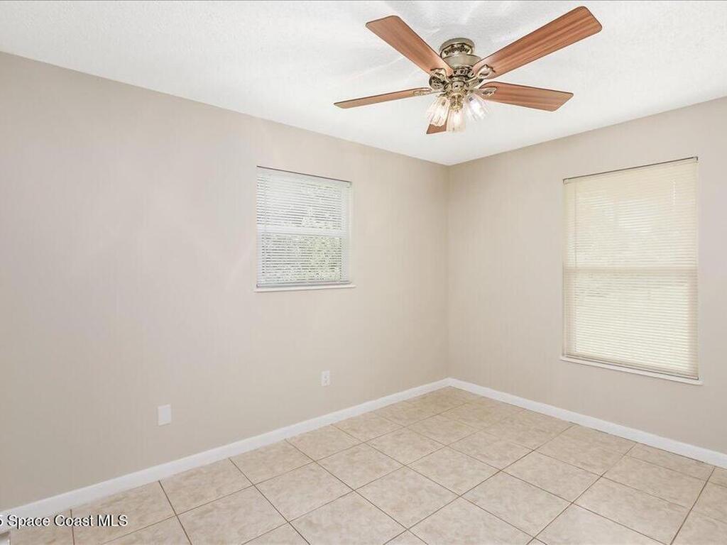 1076 Ivanhoe Street, Palm Bay, FL 32907