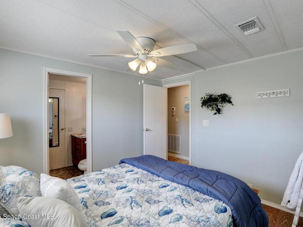 7622 Great Bear Lake Drive, Micco, FL 32976