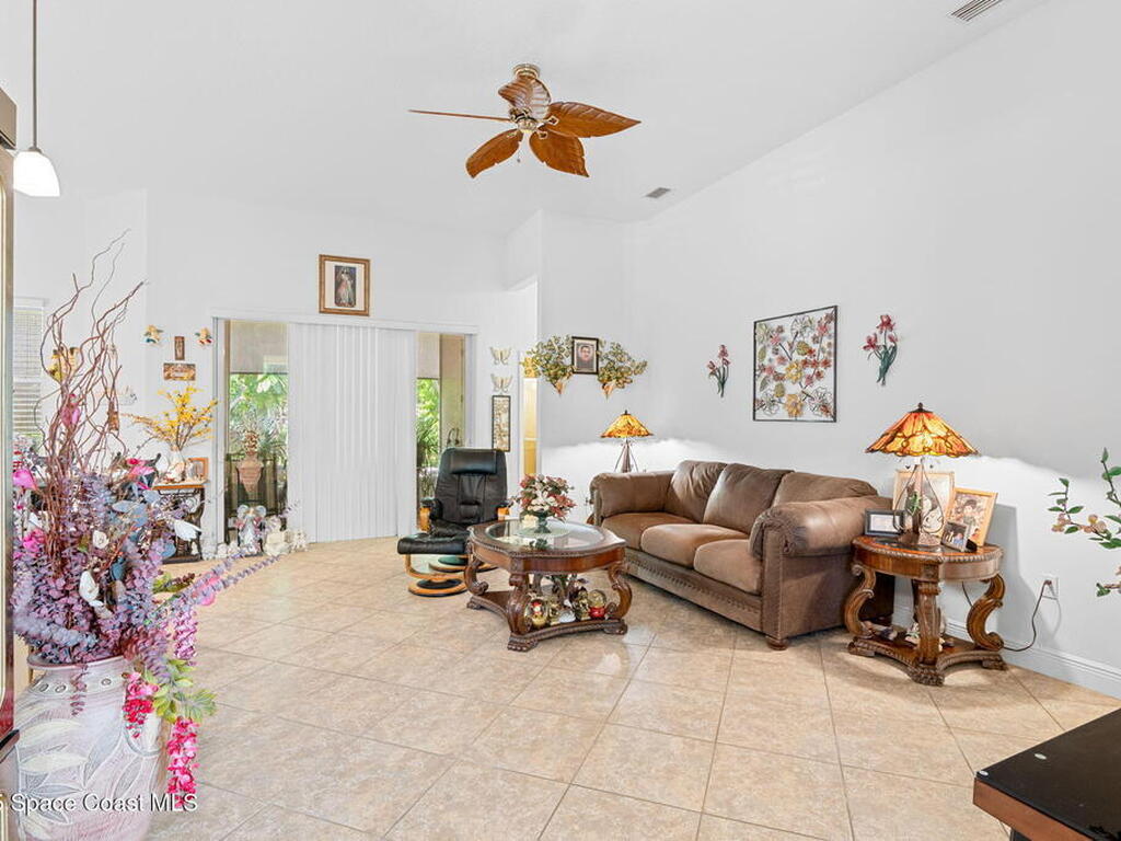 3385 Soft Breeze Circle, Melbourne, FL 32904