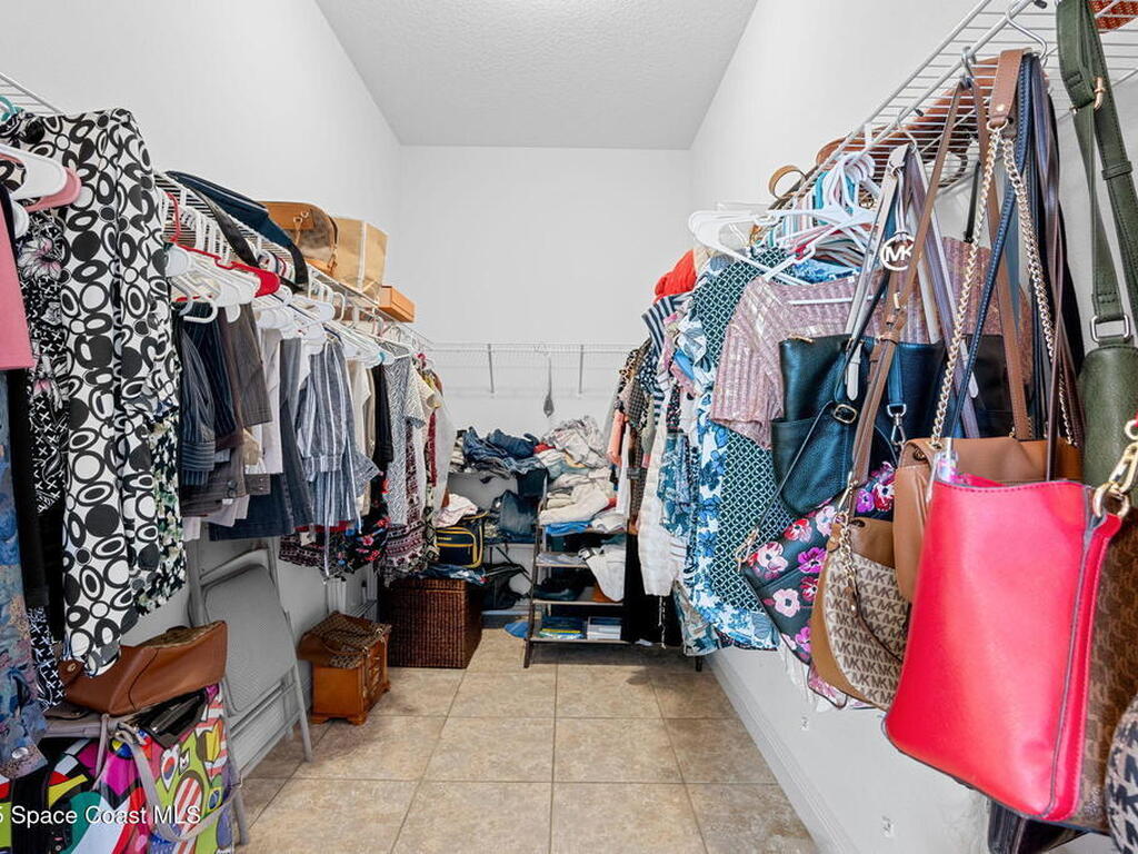 3385 Soft Breeze Circle, Melbourne, FL 32904