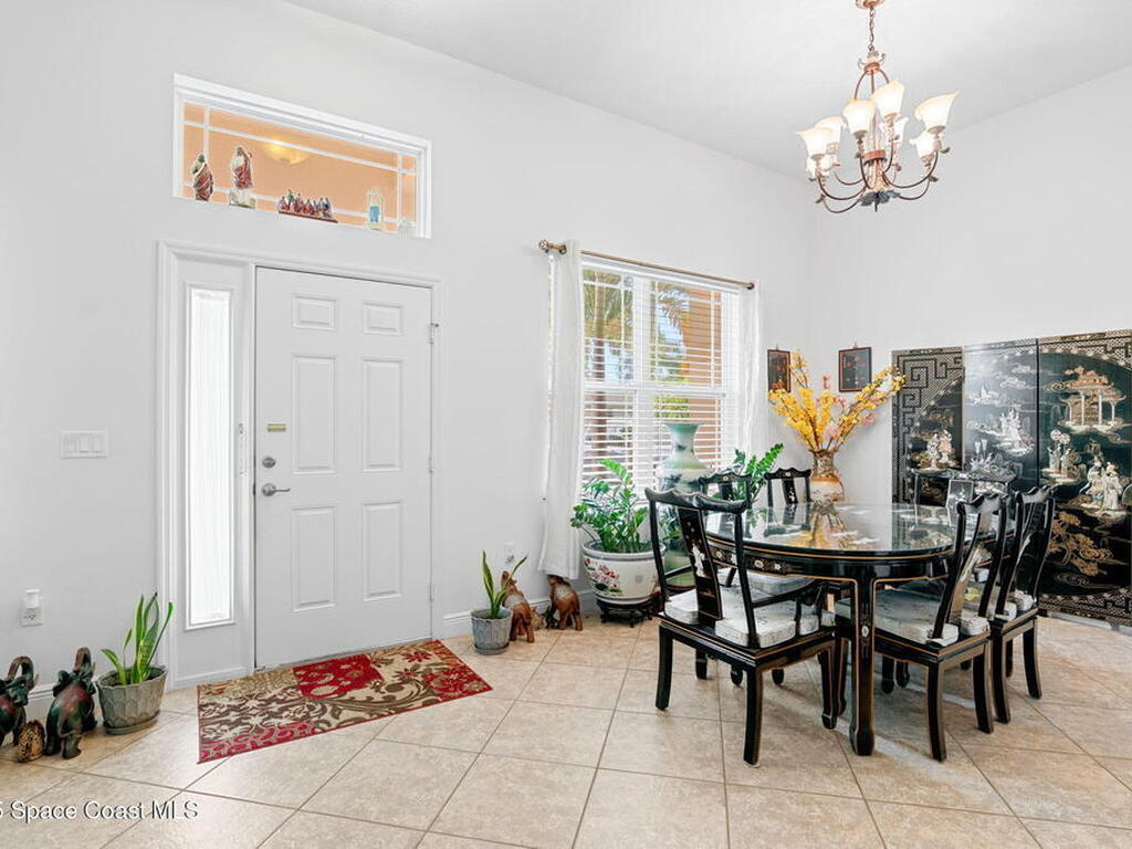 3385 Soft Breeze Circle, Melbourne, FL 32904