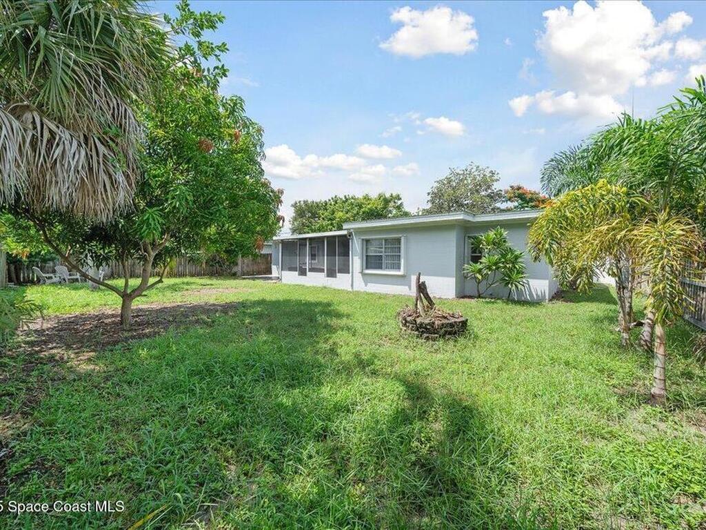 255 Birch Avenue, Merritt Island, FL 32953