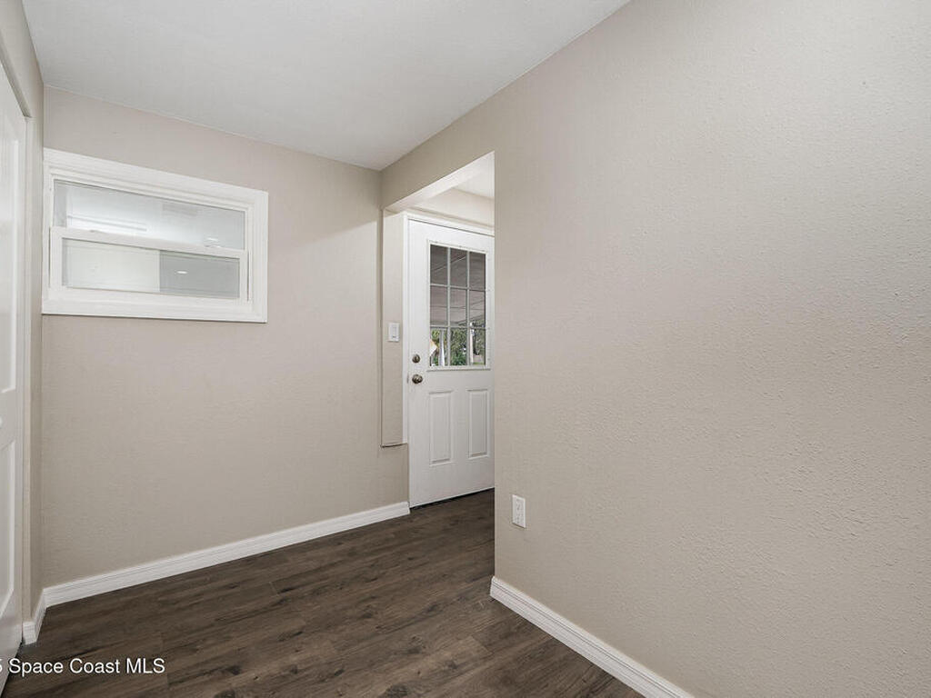 201 S Singleton Avenue, Titusville, FL 32796