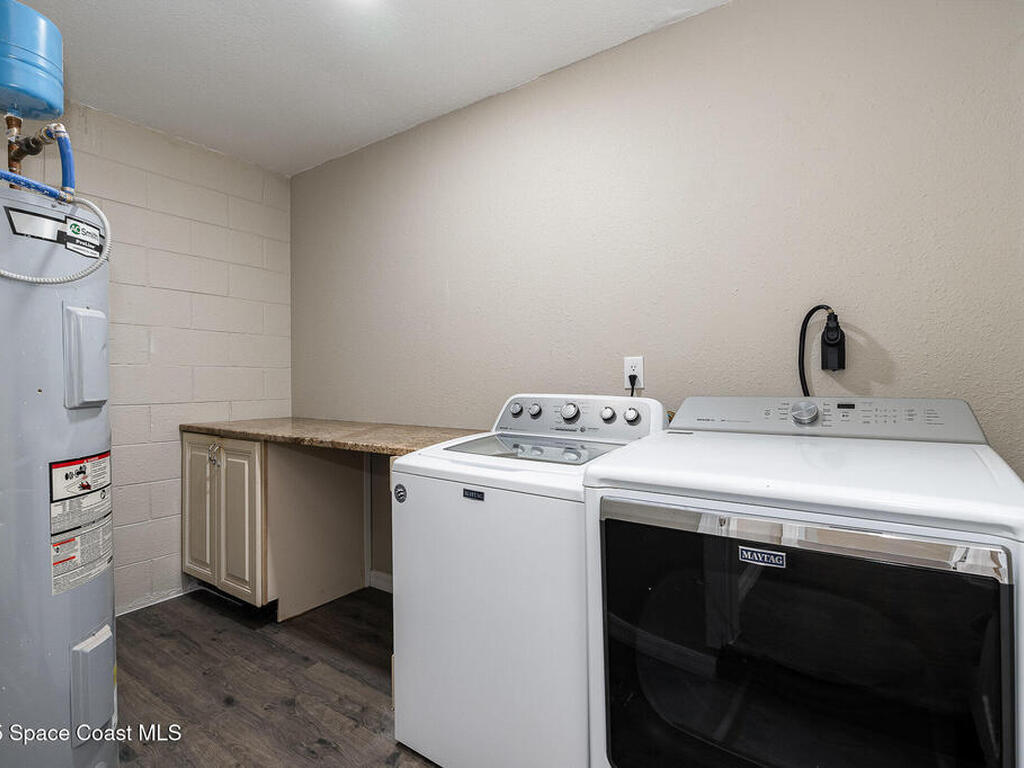 201 S Singleton Avenue, Titusville, FL 32796