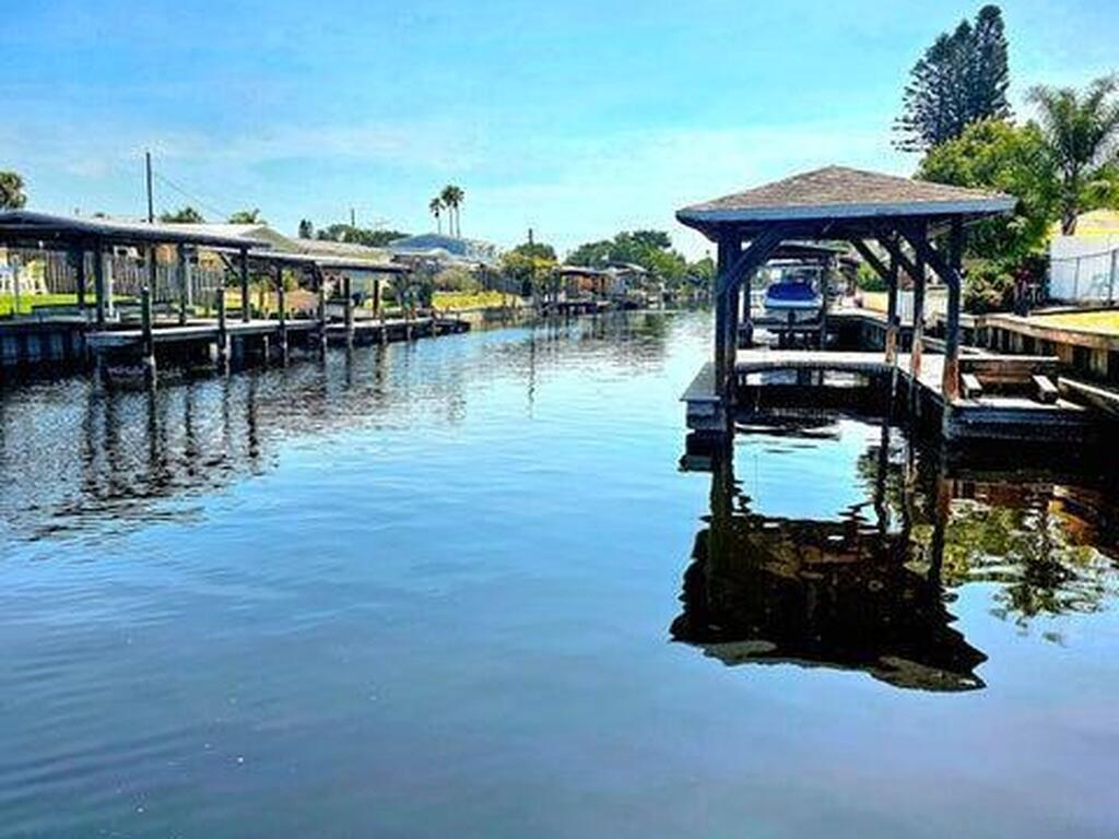 2030 Porpoise Street, Merritt Island, FL 32952