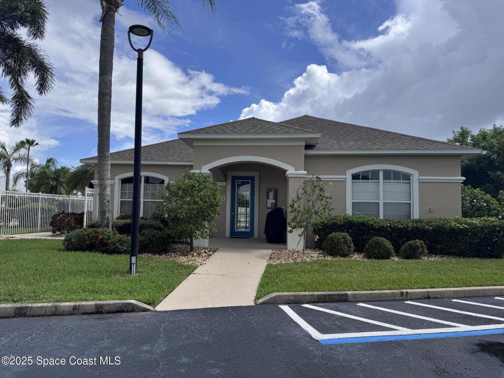 1805 Ficus Point Drive, Melbourne, FL 32940