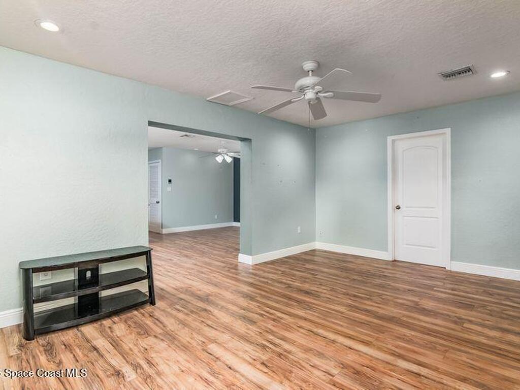 476 Nancie Avenue, Merritt Island, FL 32952