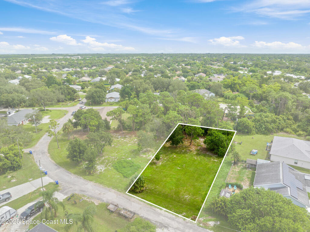 11126 Mulberry Street, Sebastian, FL 32958