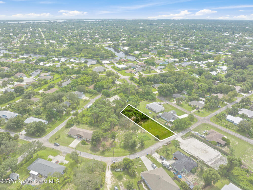 11126 Mulberry Street, Sebastian, FL 32958