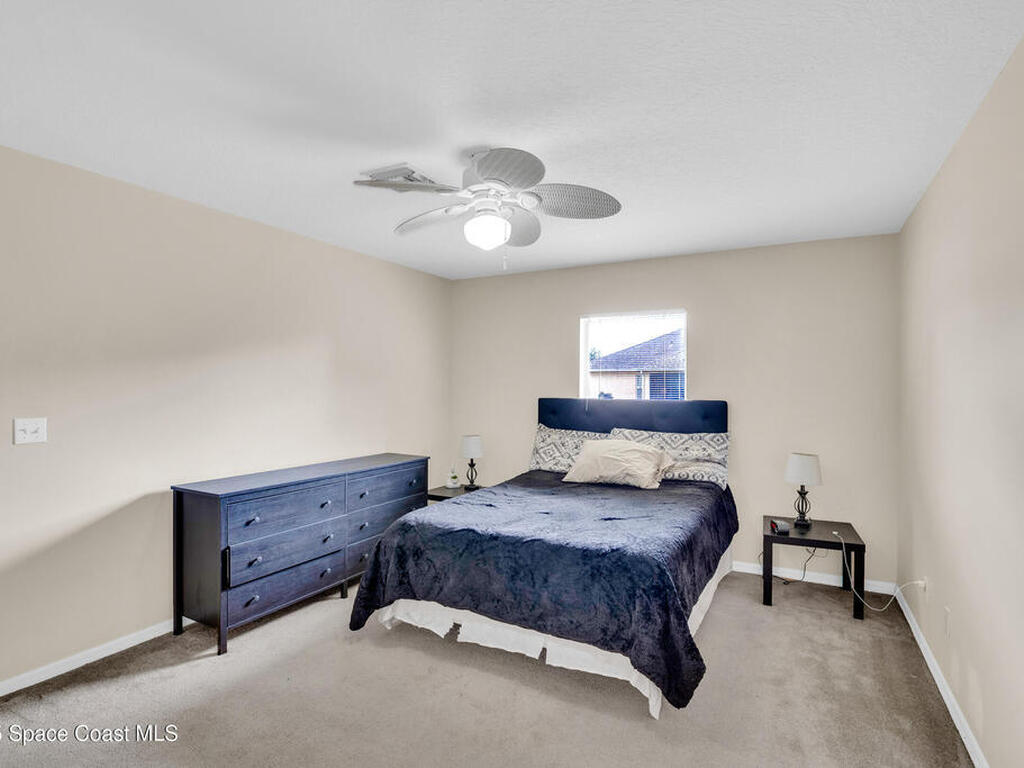 7976 105th Court, Vero Beach, FL 32967