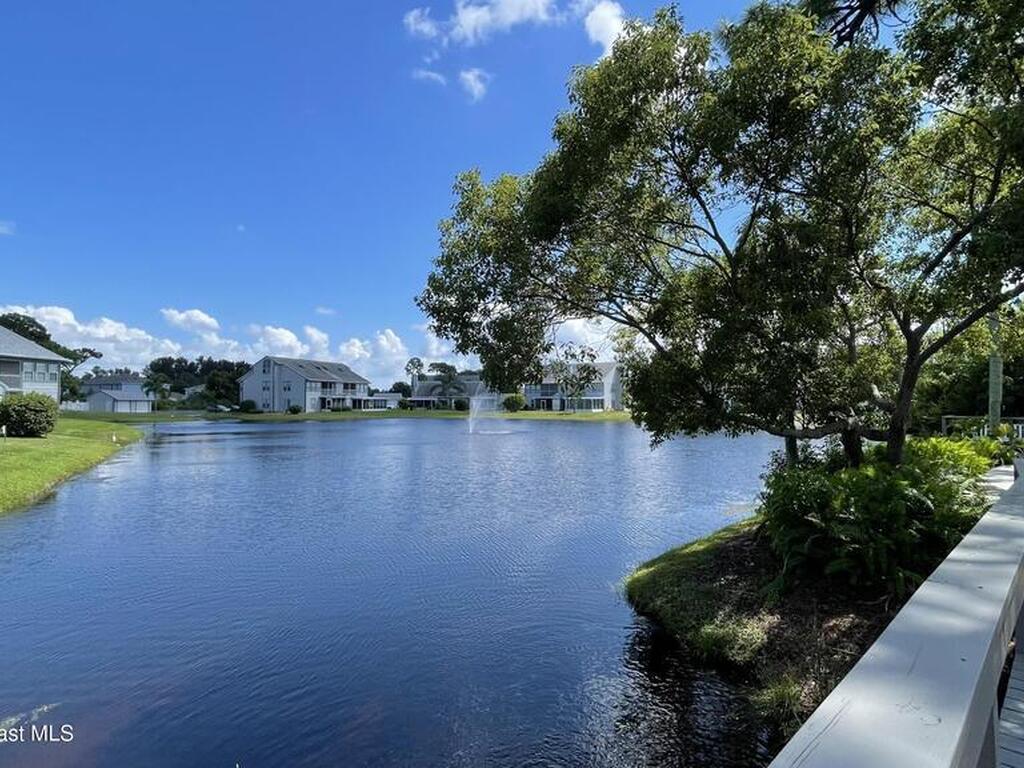 4610 Lake Waterford Way, Melbourne, FL 32901