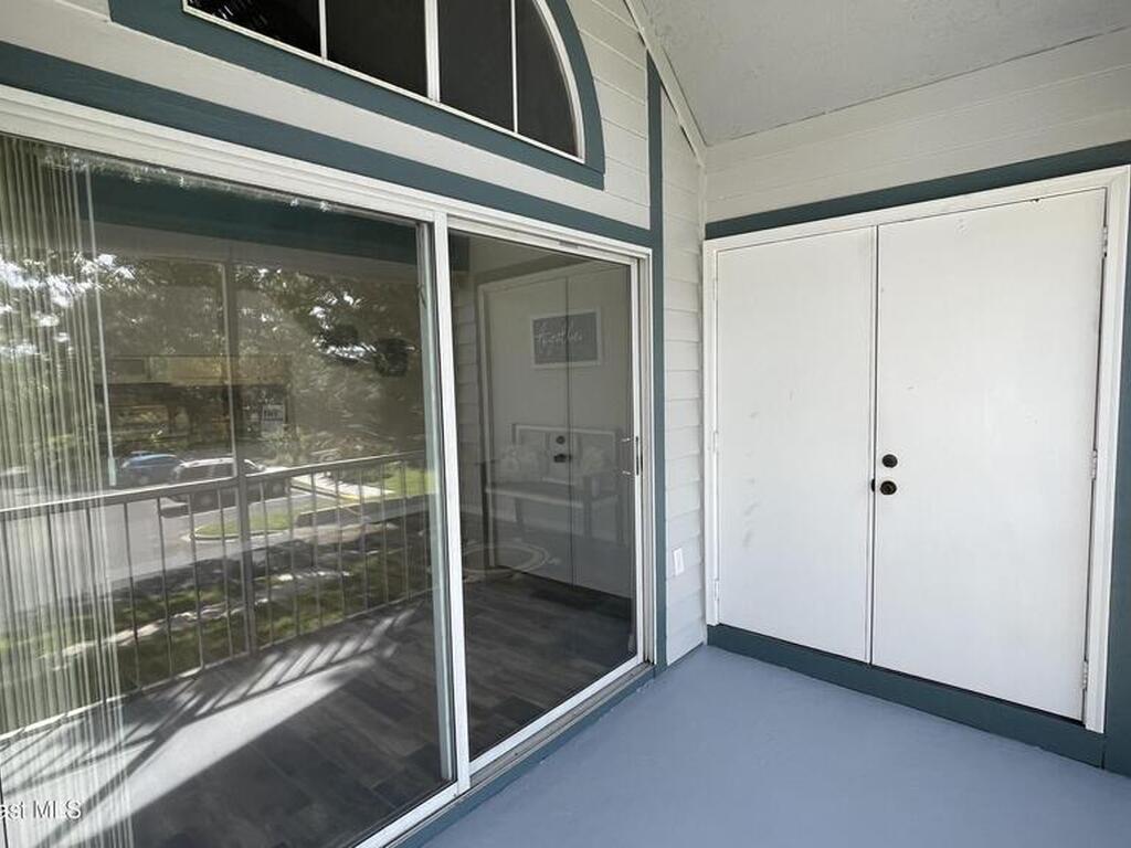 4610 Lake Waterford Way, Melbourne, FL 32901