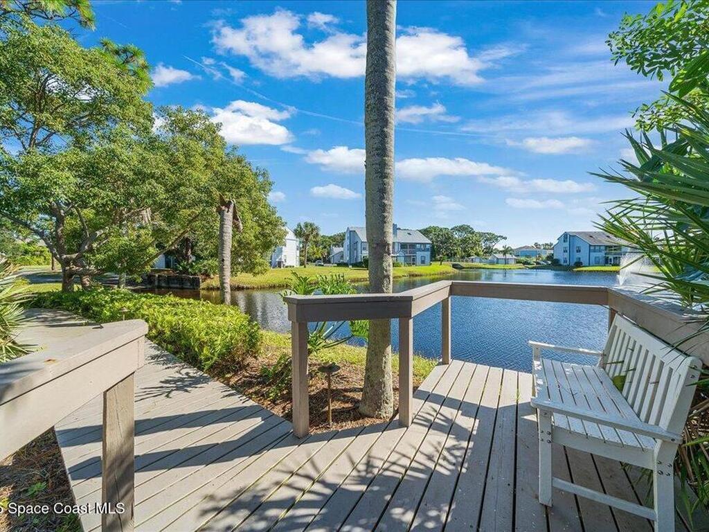 4610 Lake Waterford Way, Melbourne, FL 32901