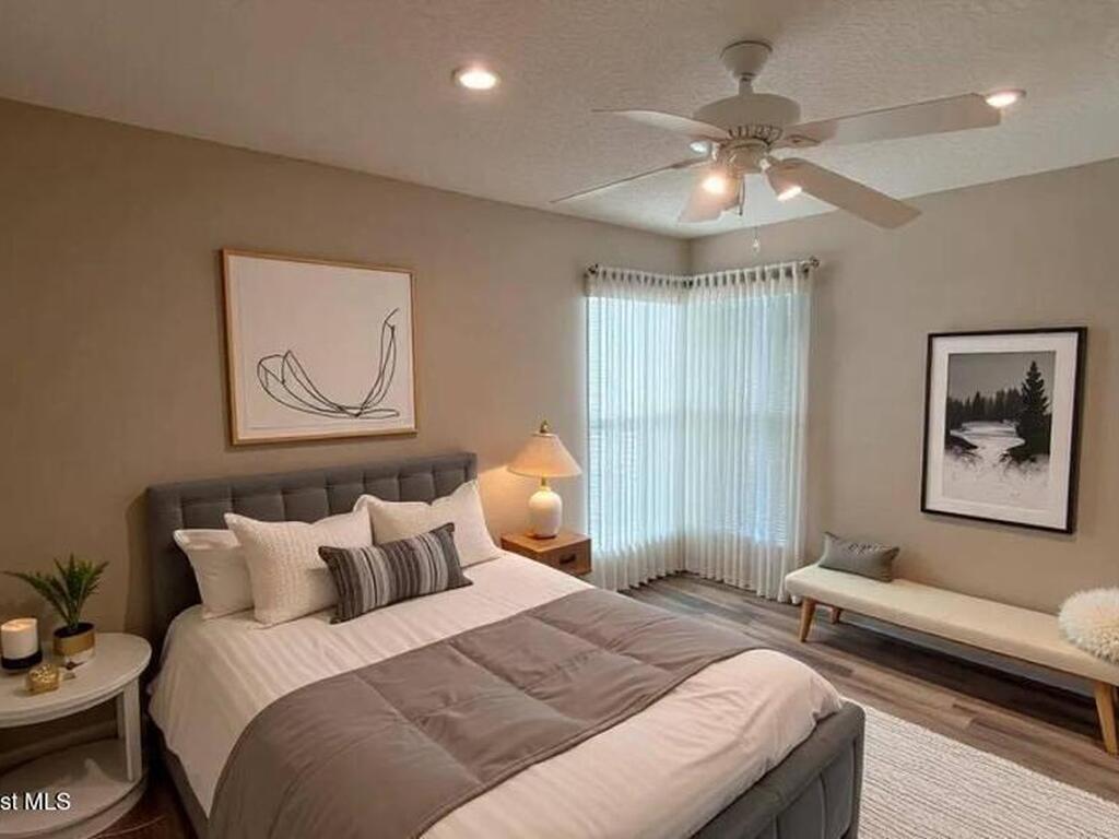 4610 Lake Waterford Way, Melbourne, FL 32901