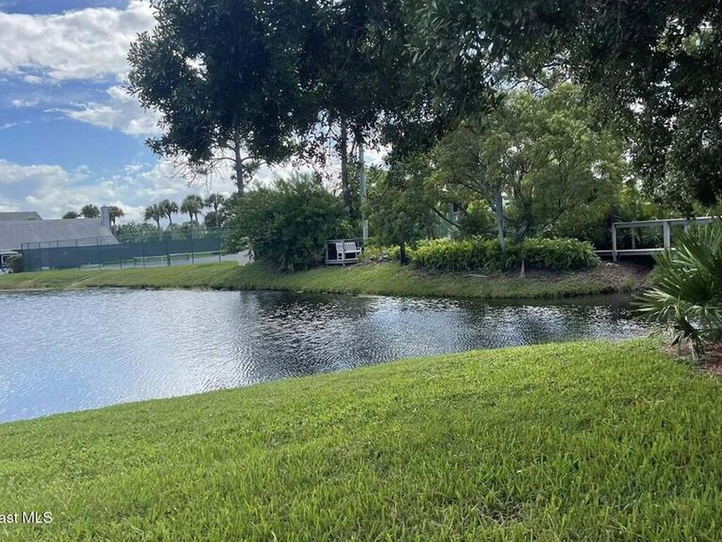 4610 Lake Waterford Way, Melbourne, FL 32901