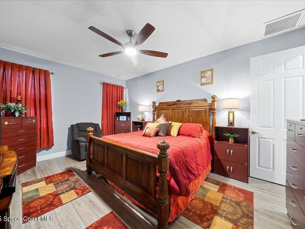 984 Captiva Island Circle, Palm Bay, FL 32908