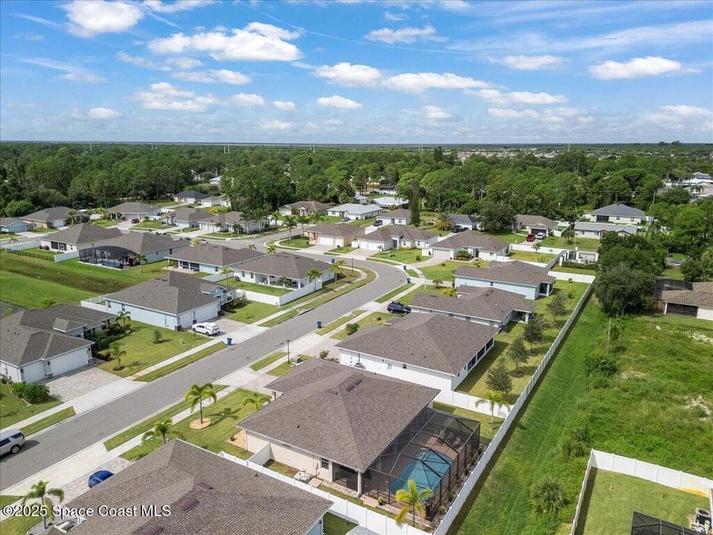 984 Captiva Island Circle, Palm Bay, FL 32908