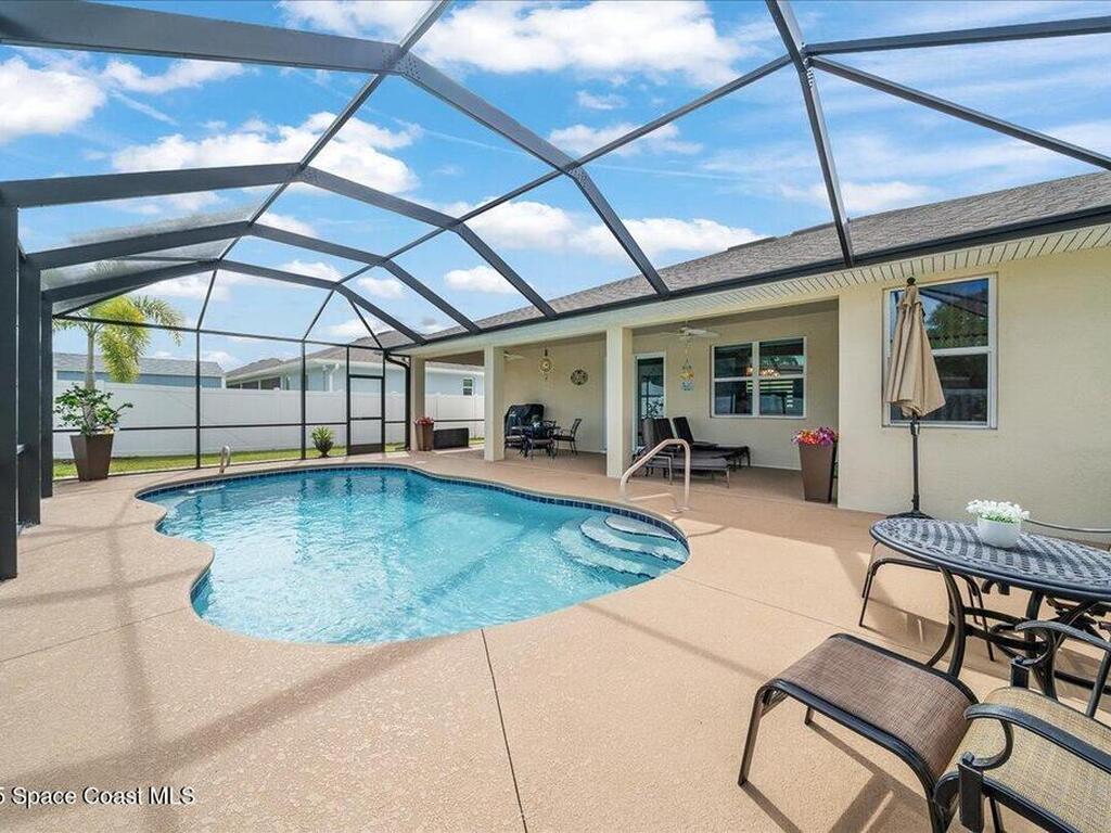 984 Captiva Island Circle, Palm Bay, FL 32908